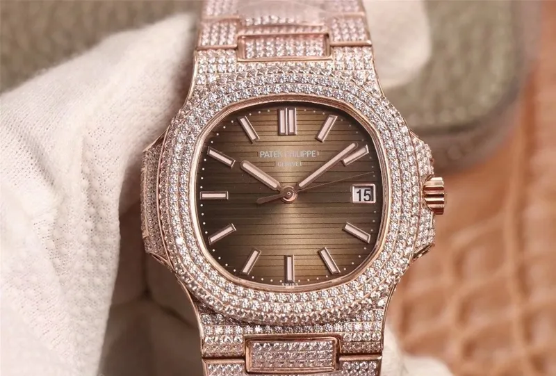 Patek Philippe Nautilus 5719-10G Rose Gold Diamond R8 Factory 1:1 Best Edition Replica Watch Gradient Brown Dial Swiss Cal.324 S C